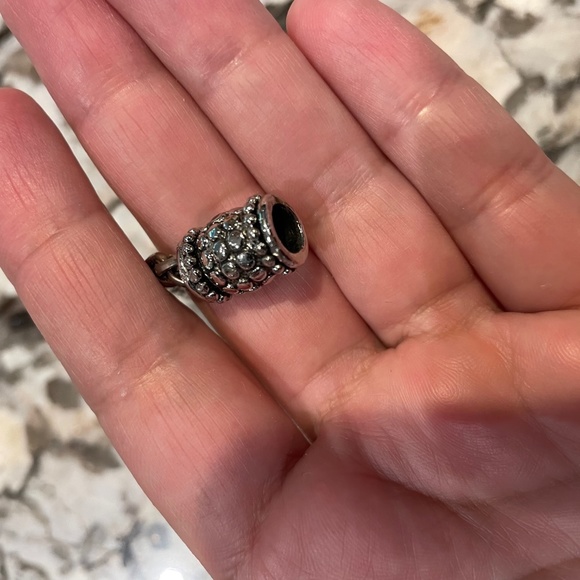 Silver Tone Magnetic Woven Chain Bracelet Unisex - Picture 6 of 6